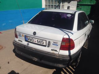 Opel Astra foto 3