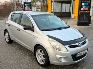 Hyundai i20 foto 3