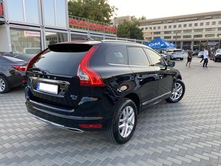 Volvo XC60 foto 3