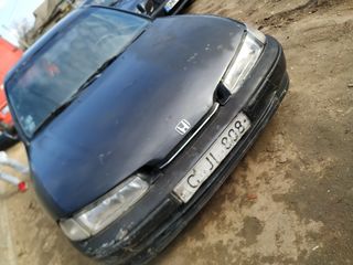 Honda accord 1995 2 benzin Razborca foto 1