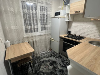 Apartament cu 2 camere, 45 m², Botanica, Chișinău foto 7