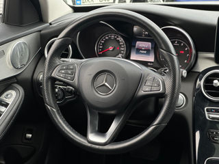 Mercedes C-Class foto 9