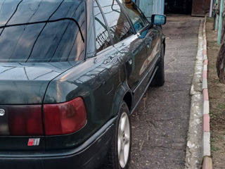 Audi 80 foto 3