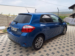 Toyota Auris foto 4