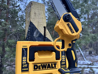 Новая ручная пила DeWalt с аккумуляторами 24V/5Ah foto 1