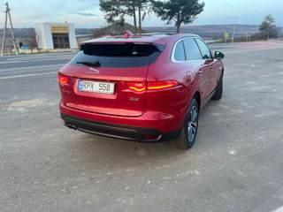 Jaguar F-PACE foto 5