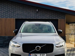 Volvo XC90 foto 10