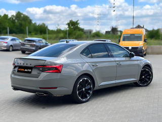 Skoda Superb foto 4