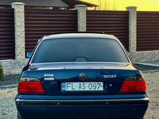 BMW 7 Series foto 10