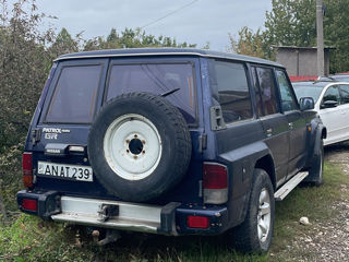 Nissan Patrol foto 2