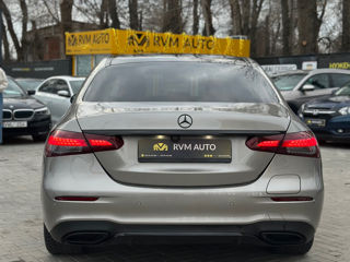 Mercedes E-Class foto 5