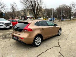 Volvo V40 foto 3