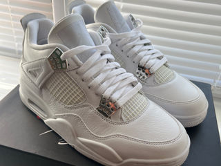 Jordan 4 PureMoney foto 1