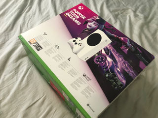 Vand Xbox Series S + Bundle foto 2