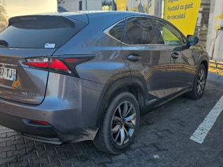 Lexus NX Series foto 3