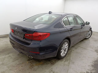 BMW 5 Series foto 4