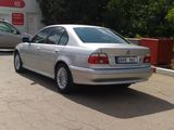 BMW 5 Series foto 9