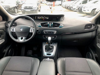 Renault Grand Scenic foto 8