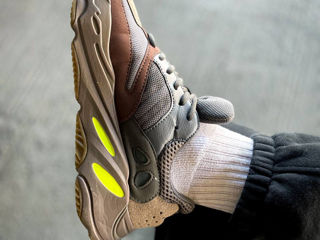 Adidas Yeezy Boost 700 Mauve Unisex foto 7