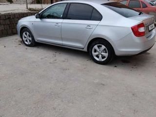 Skoda Rapid foto 4