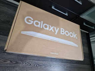 Vând Galaxy book3