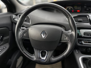 Renault Grand Scenic foto 13