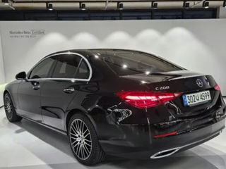 Mercedes C-Class foto 2