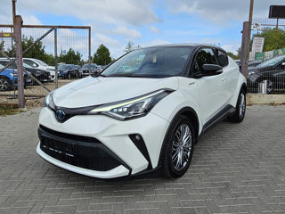 Toyota C-HR foto 1