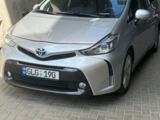 Toyota Prius + foto 5