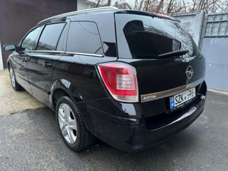 Opel Astra foto 3