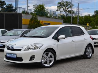 Toyota Auris foto 1