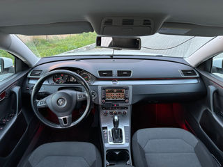 Volkswagen Passat foto 8