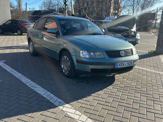 Volkswagen Passat foto 2