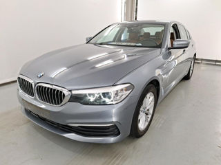 BMW 5 Series foto 2