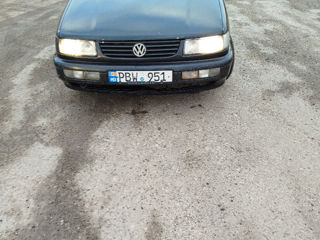 Volkswagen Passat foto 4