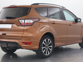 Ford Kuga foto 3