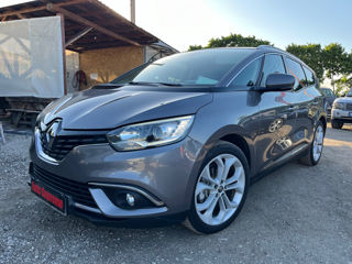 Renault Grand Scenic foto 2