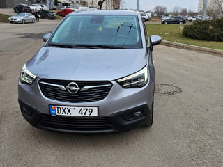 Opel Crossland X foto 2