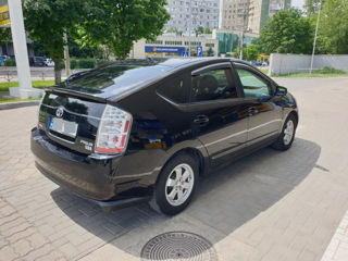 Toyota Prius foto 6