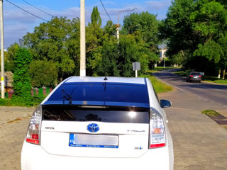 Toyota Prius foto 4