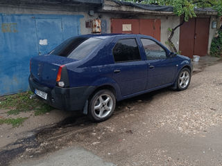 Dacia Logan foto 9