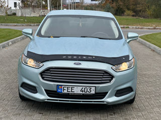 Ford Fusion foto 3