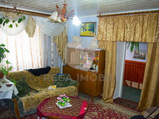 Se vinde casa 2 nivele - Ialoveni - Posibil schimb pe apartament in Chisinau !!! foto 6