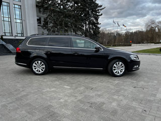 Volkswagen Passat foto 3