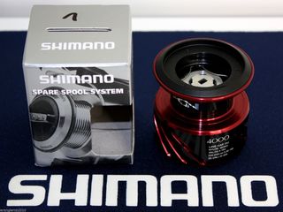 Шпуля Shimano 16 Stradic Ci4+ 2500/C3000, 4000 foto 2