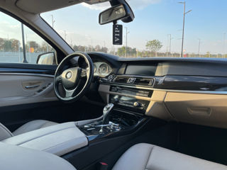 BMW 5 Series foto 7