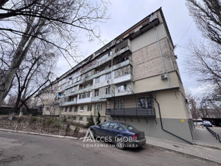 Apartament cu 2 camere, 60 m², Buiucani, Chișinău foto 15