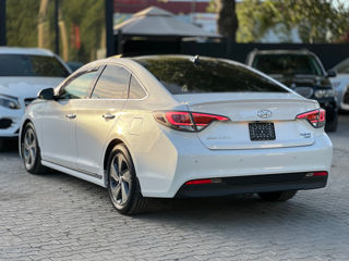 Hyundai Sonata foto 5