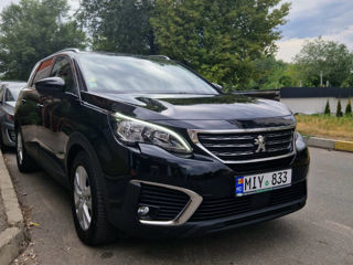 Peugeot 5008 foto 2