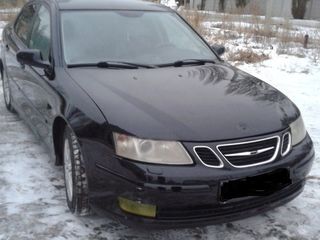 Saab 9-3 foto 1